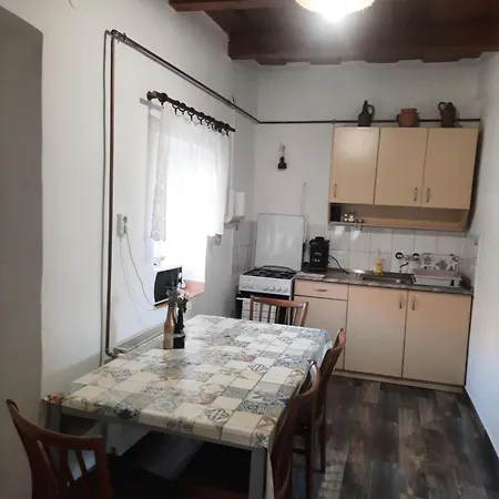Nosztalgia Vendeghaz